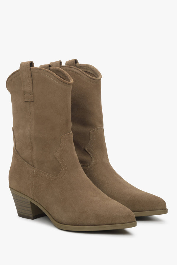 Women's brown low-cut cowboy boots made of genuine suede by Estro.