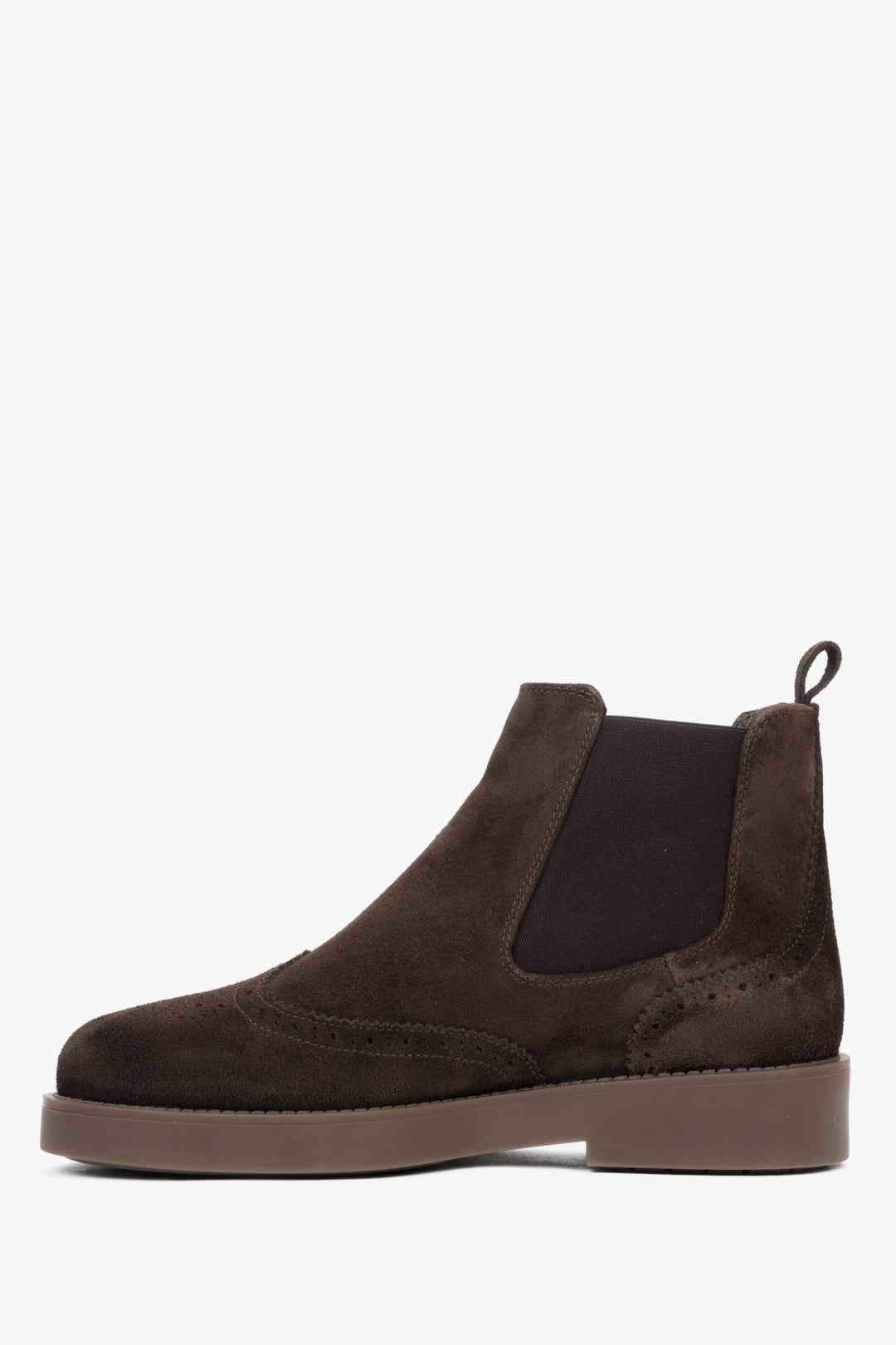 Low women's Chelsea boots made of natural velour in dark brown with insulation by Estro – side view of the shoe.