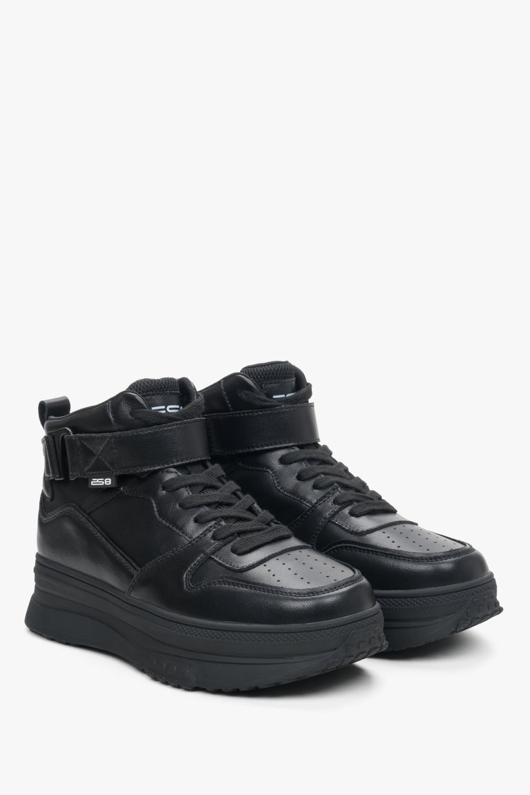 High-top women's leather sneakers ES8 in black colour.