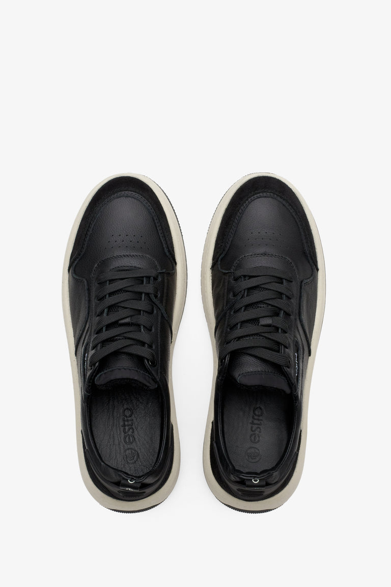 Casual men's low-top sneakers Estro - presentation form above.