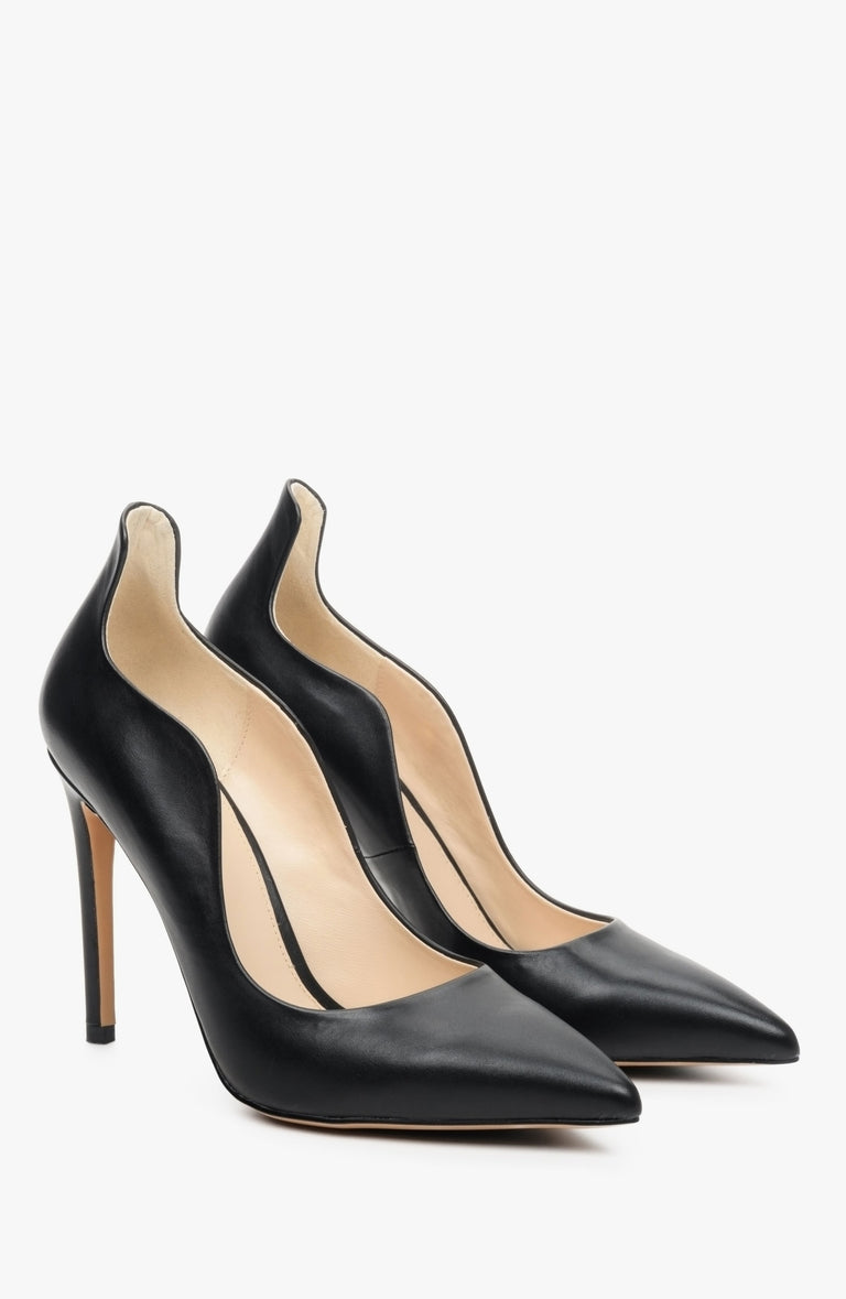 Black Leather High Heels with a Wavy Edge Estro ER00110232.