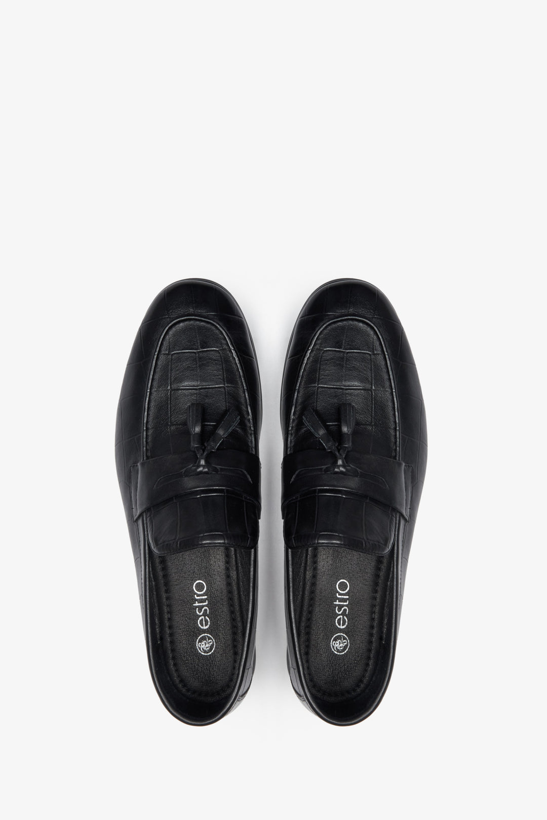 Men's black leather loafers for fall by Estro - top view close-up of the footwear.
