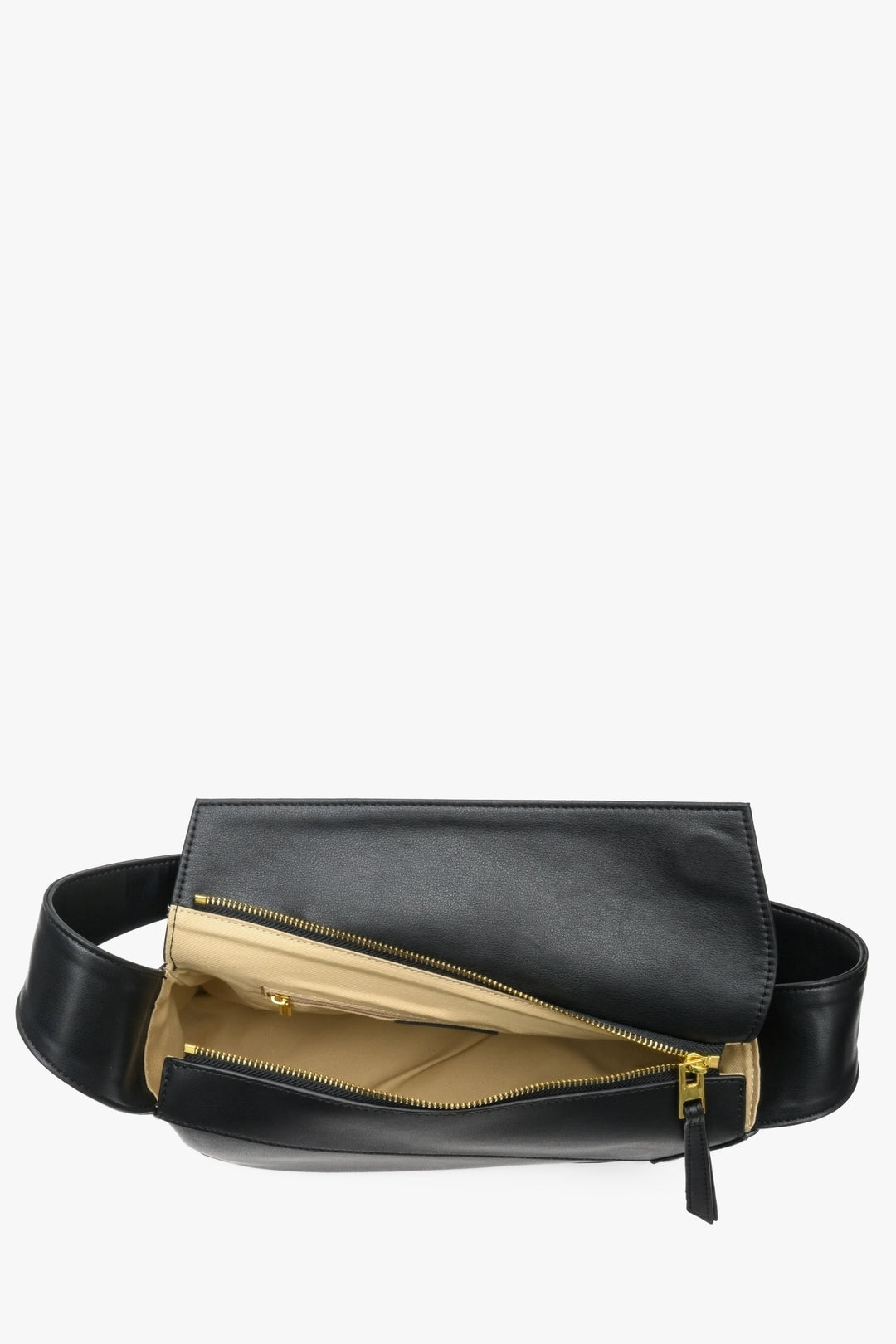 Women's handbag in black made of genuine leather by Estro - interior view.
