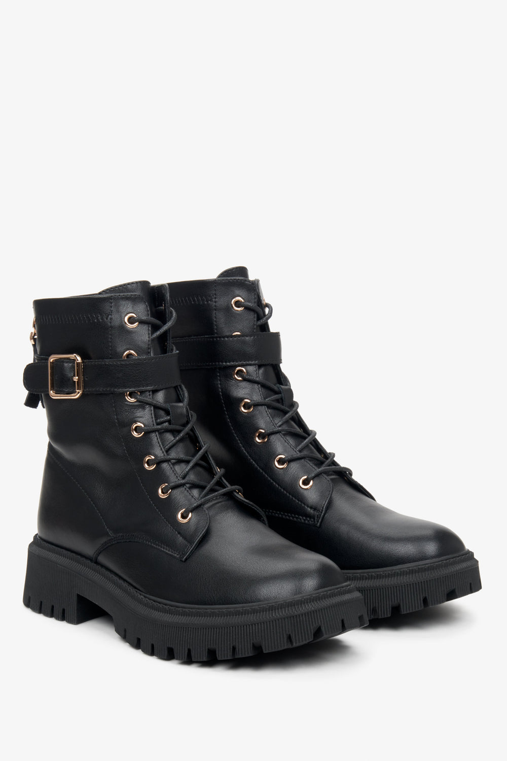 Black leather women's ankle boots, versatile for all seasons, Estro brand.