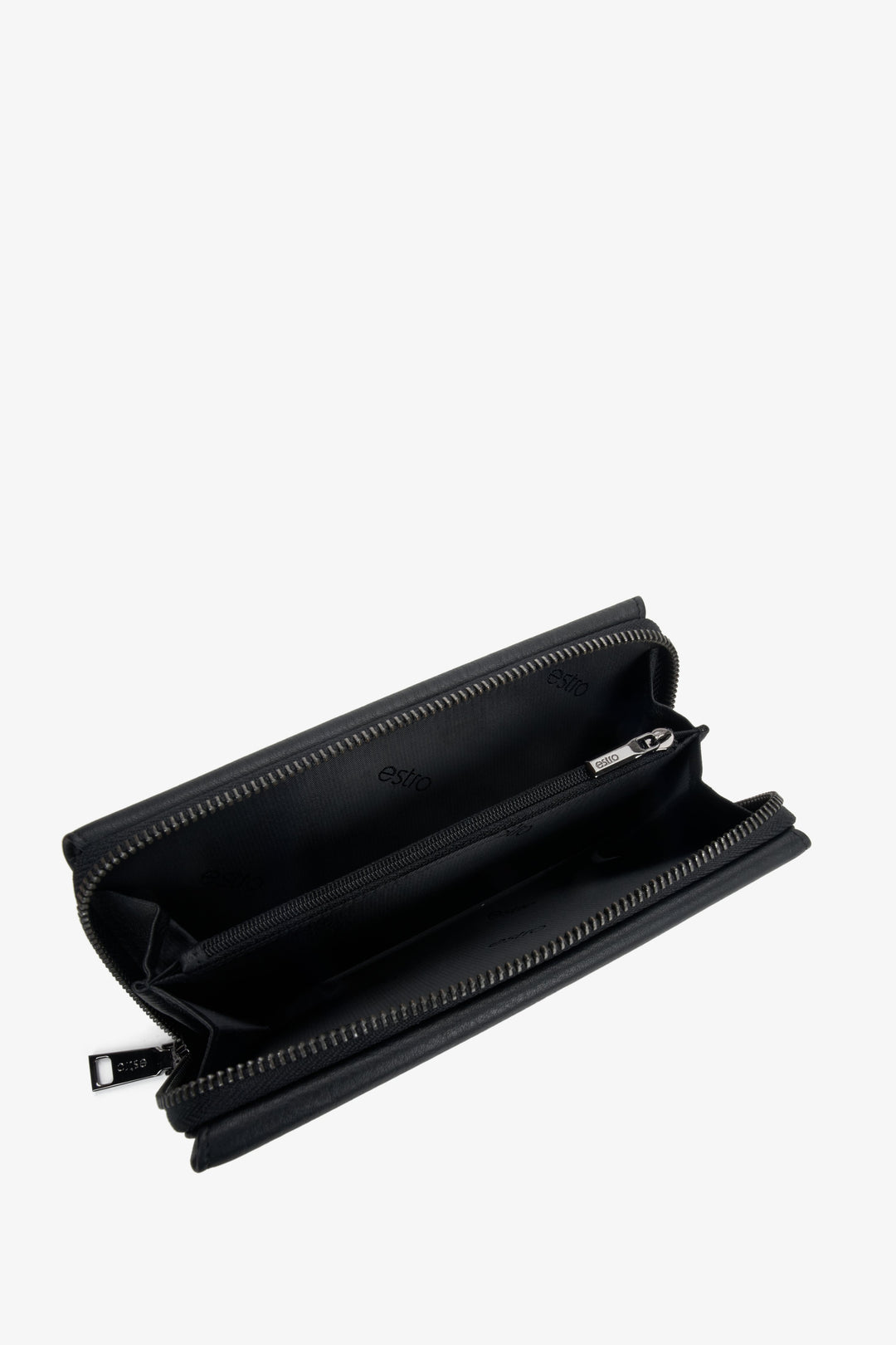 Estro men's black wallet, spacious and made of genuine leather.