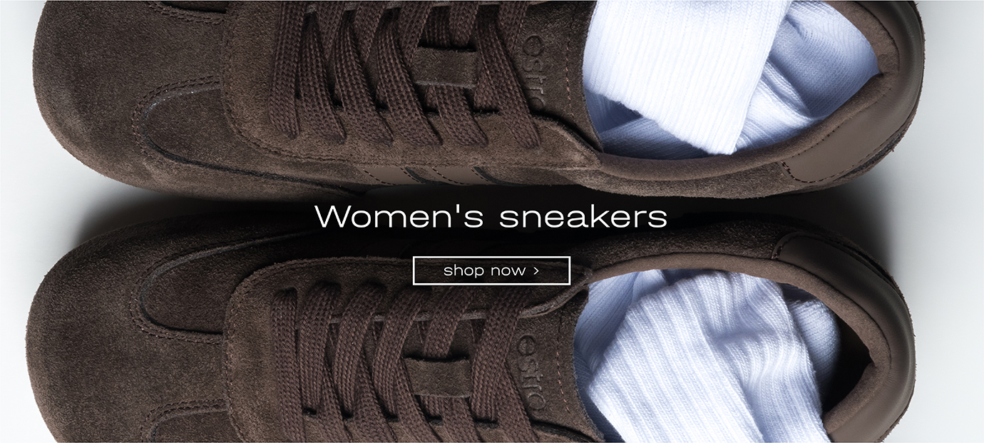 Women's dark brown Estro sneakers - new collection in the online store.