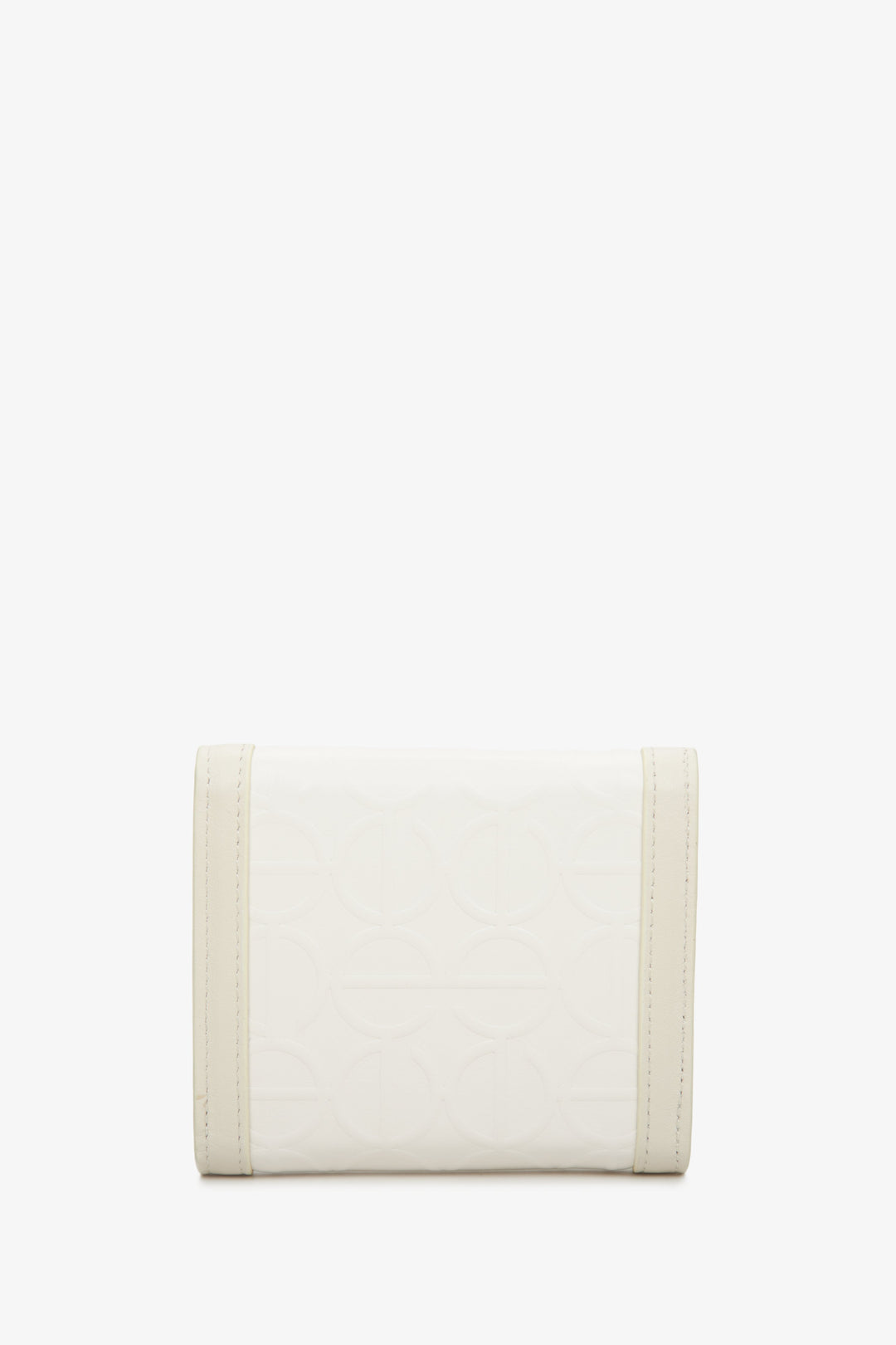 Handy beige Estro women's wallet - back side of the model.