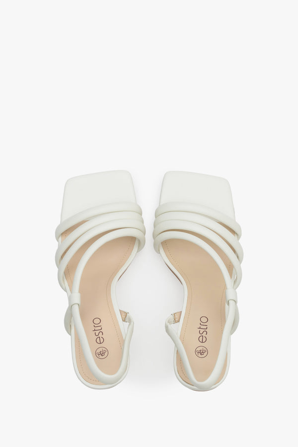 Heeled women's strappy sandals made of natural leather in light beige by Estro.