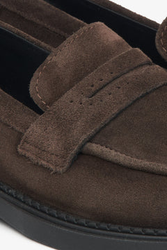 Brown Penny loafers for women made of Italian natural velour by Estro - details.