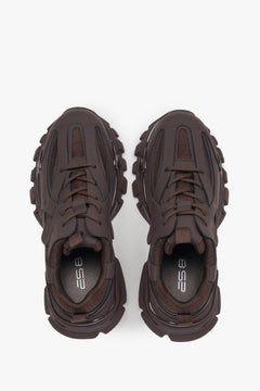Women's dark brown sneakers ES8 with lacing for spring and autumn - top view presentation of the footwear.