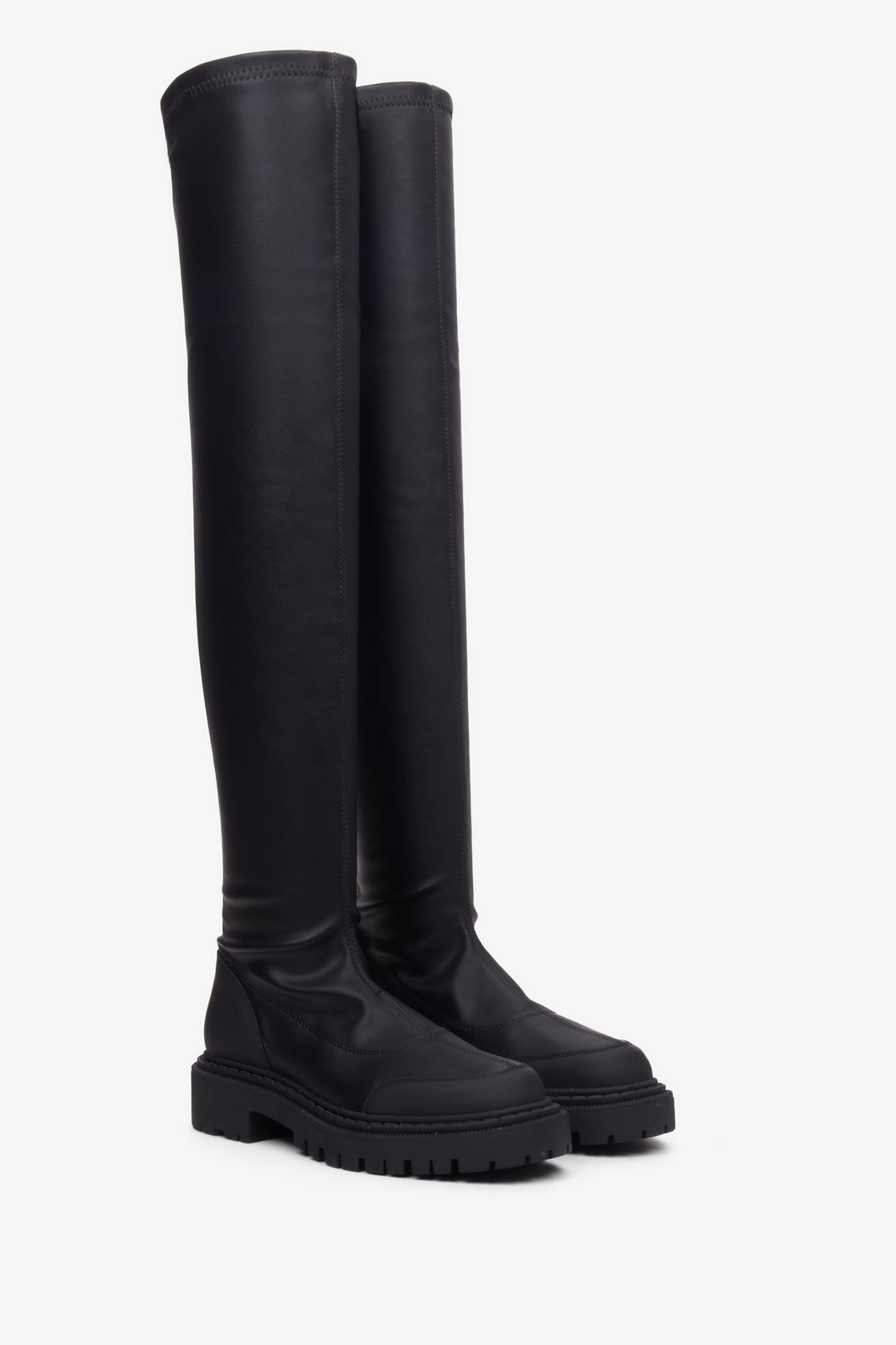 Estro brand black leather over-the-knee women's boots made of genuine leather.