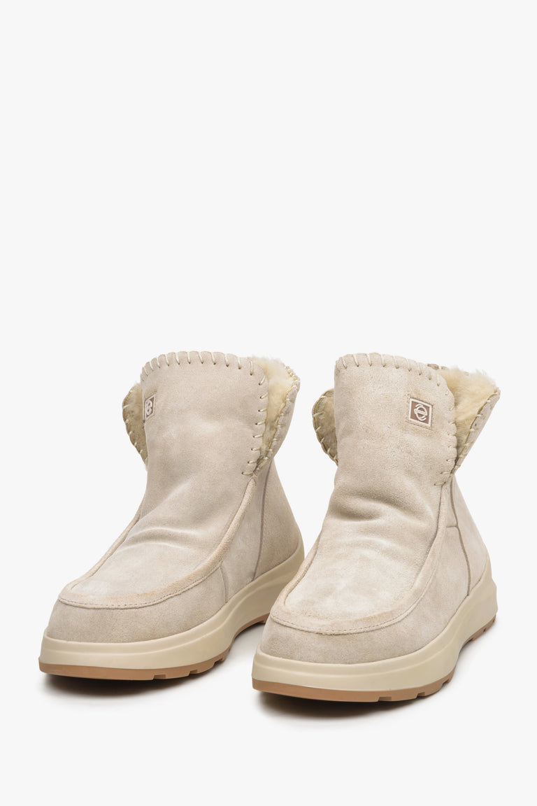 Women's genuine suede snow boots, beige colour.