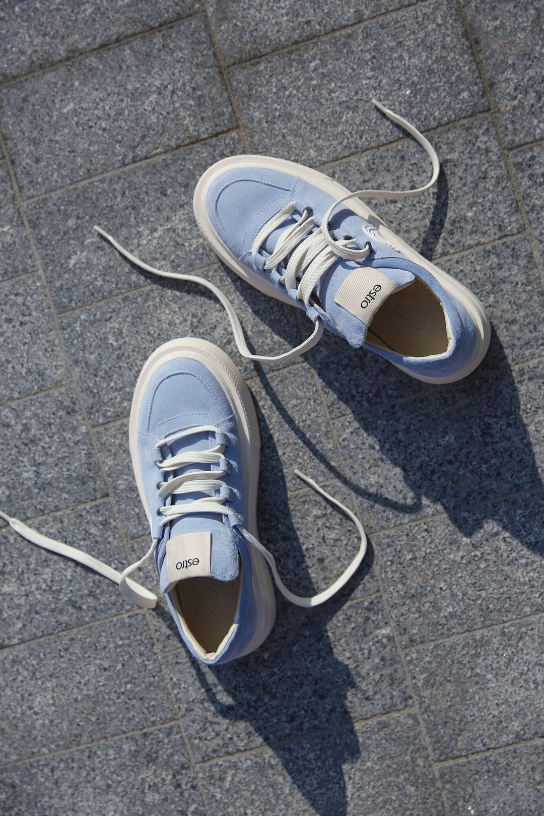 Women's Blue Platform Sneakers made of Genuine Leather Estro ER00114537.