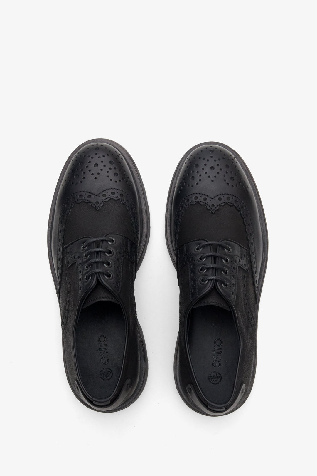 Men's black leather oxford shoes by Estro - top view presentation.