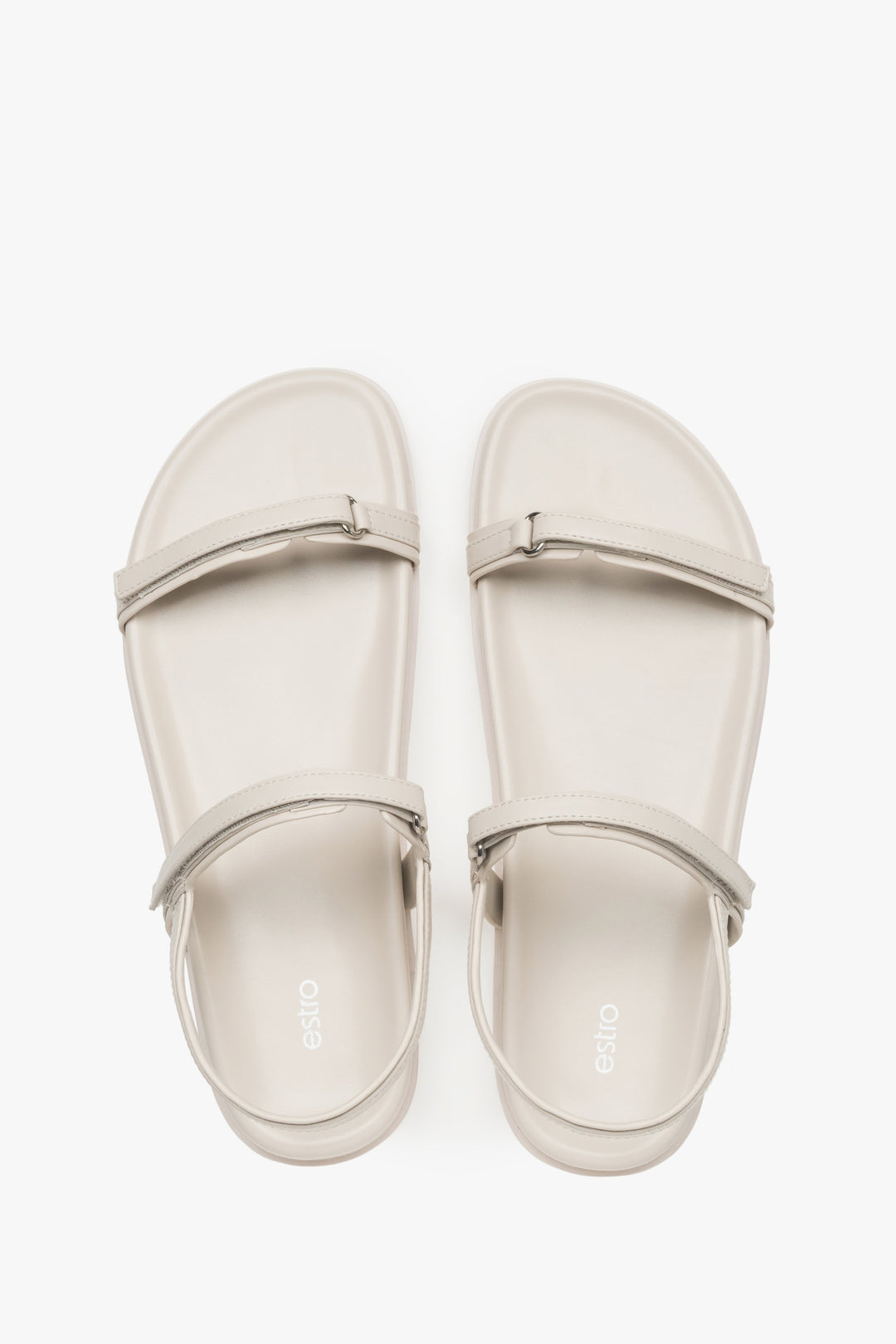Flat sandals for women, featuring an off-white genuine leather upper and a flat sole.