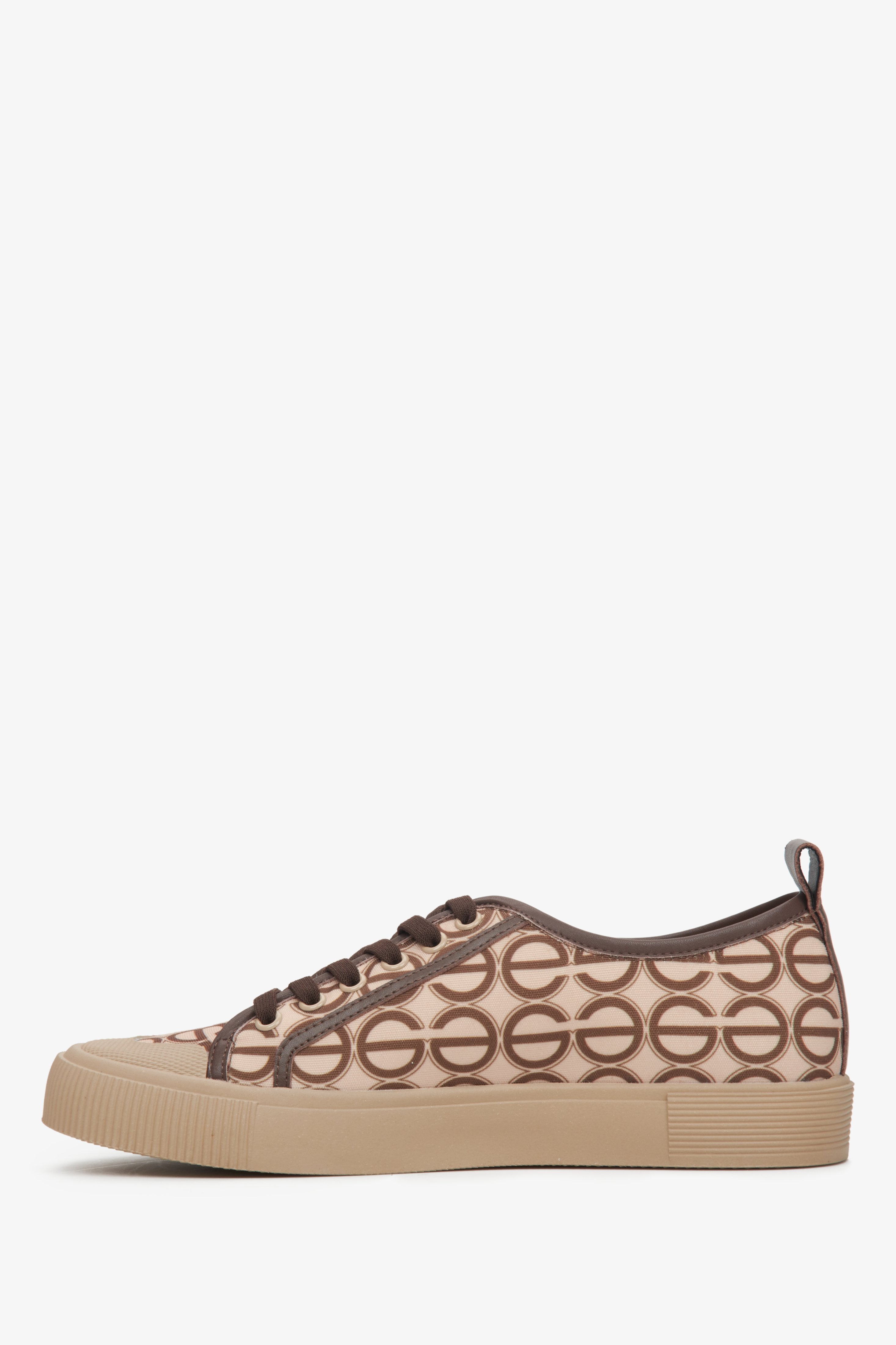 Women's brown and beige low-top sneakers made of textile on a rubber sole, of Estro brand.