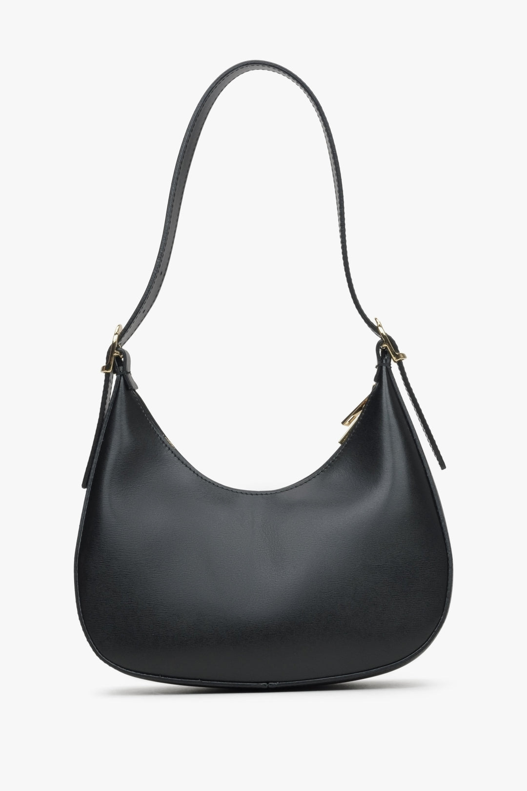 Women's black Estro handbag made of Italian genuine leather.