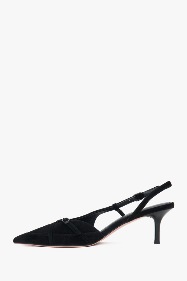 Estro women's slingbacks in black velour with low heel.