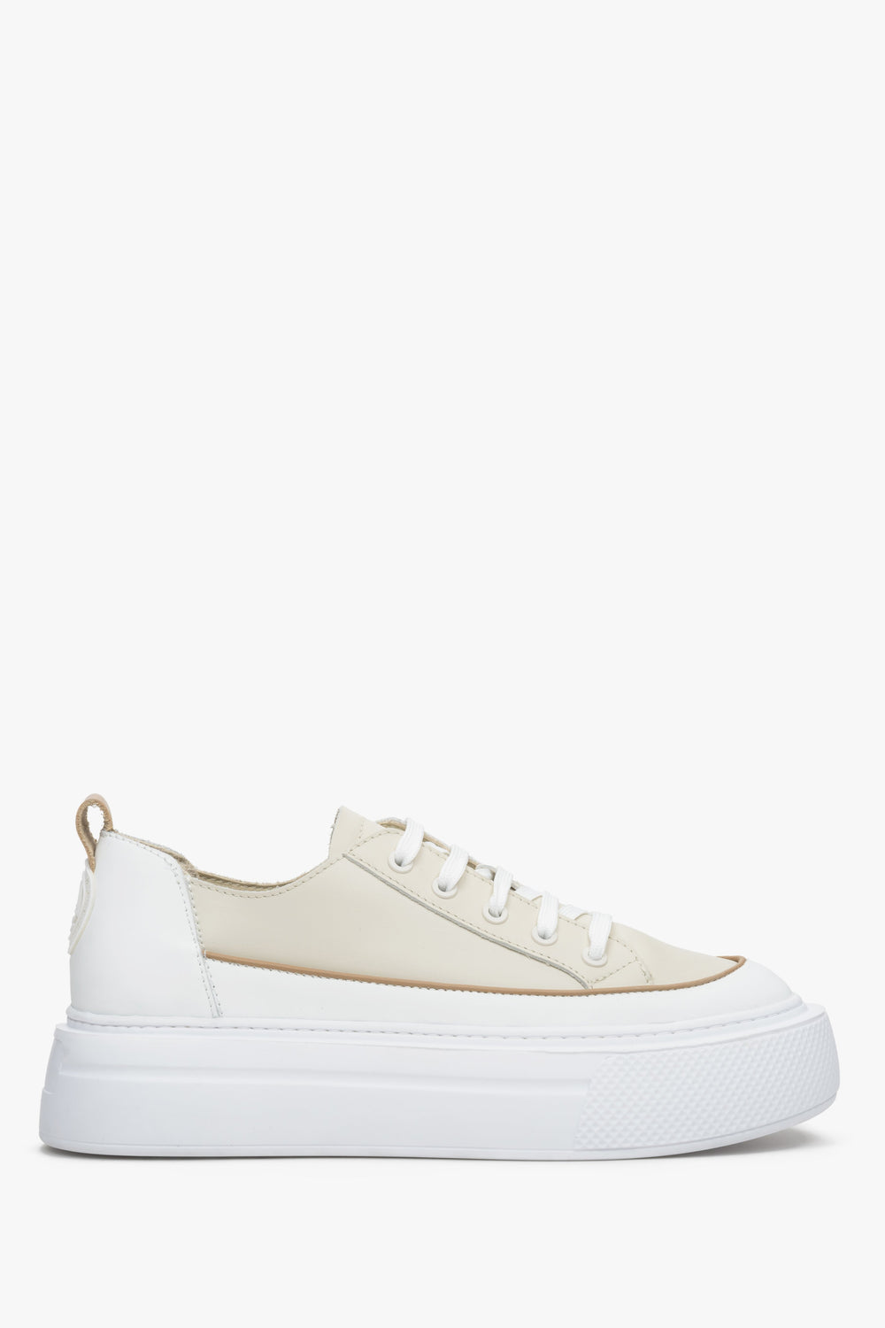 Beige & White Women's Low Top Leather Sneakers Estro ER00113363