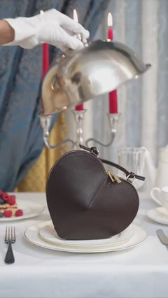 Women's Small Dark Brown Leather Heart-Shaped Bag Estro ER00118339.