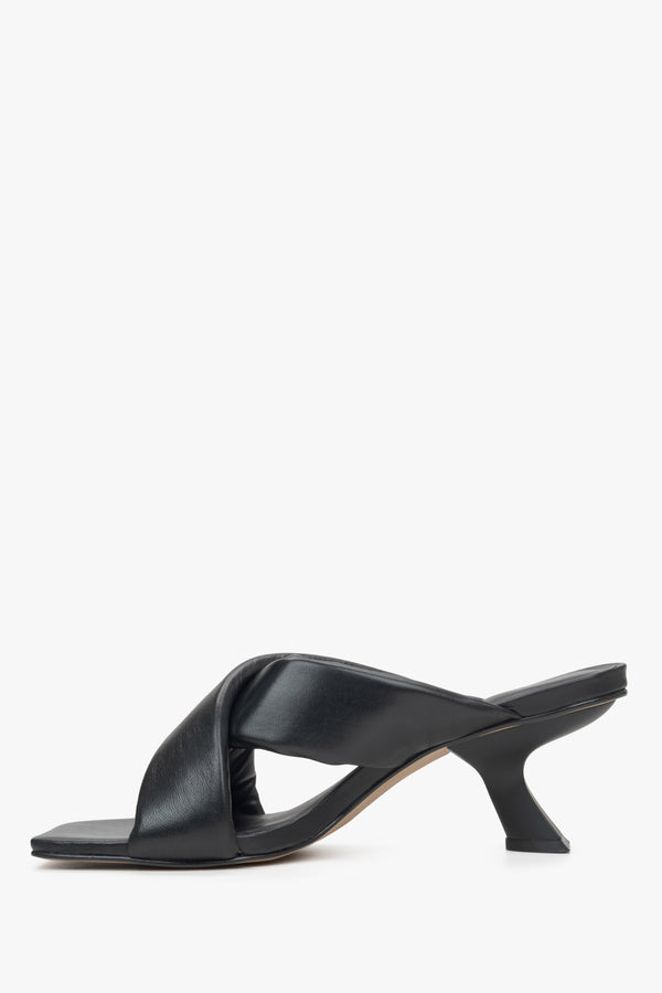 Women's Slide Sandals in black with Low Heels