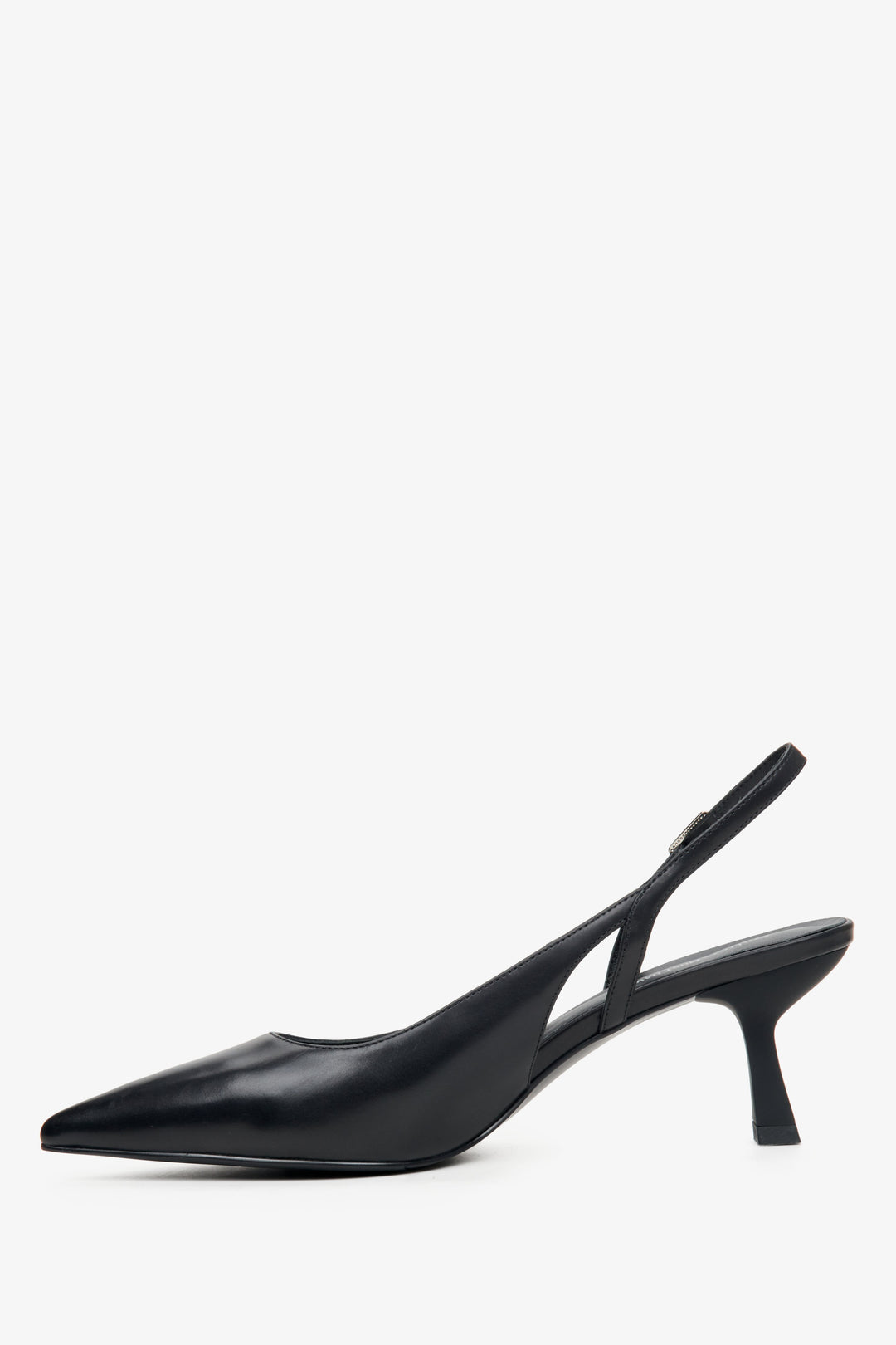 Women's black slingback shoes by Estro X MustHave - side profile of the shoe.