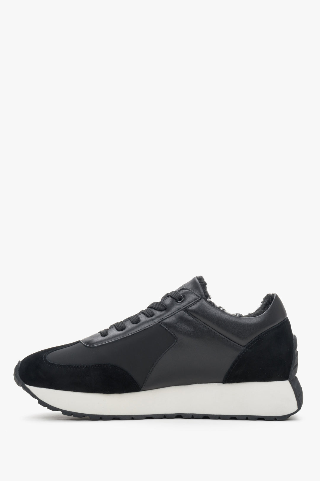 Winter women's sneakers in black made of leather and velvet by Estro - side view of the shoe.