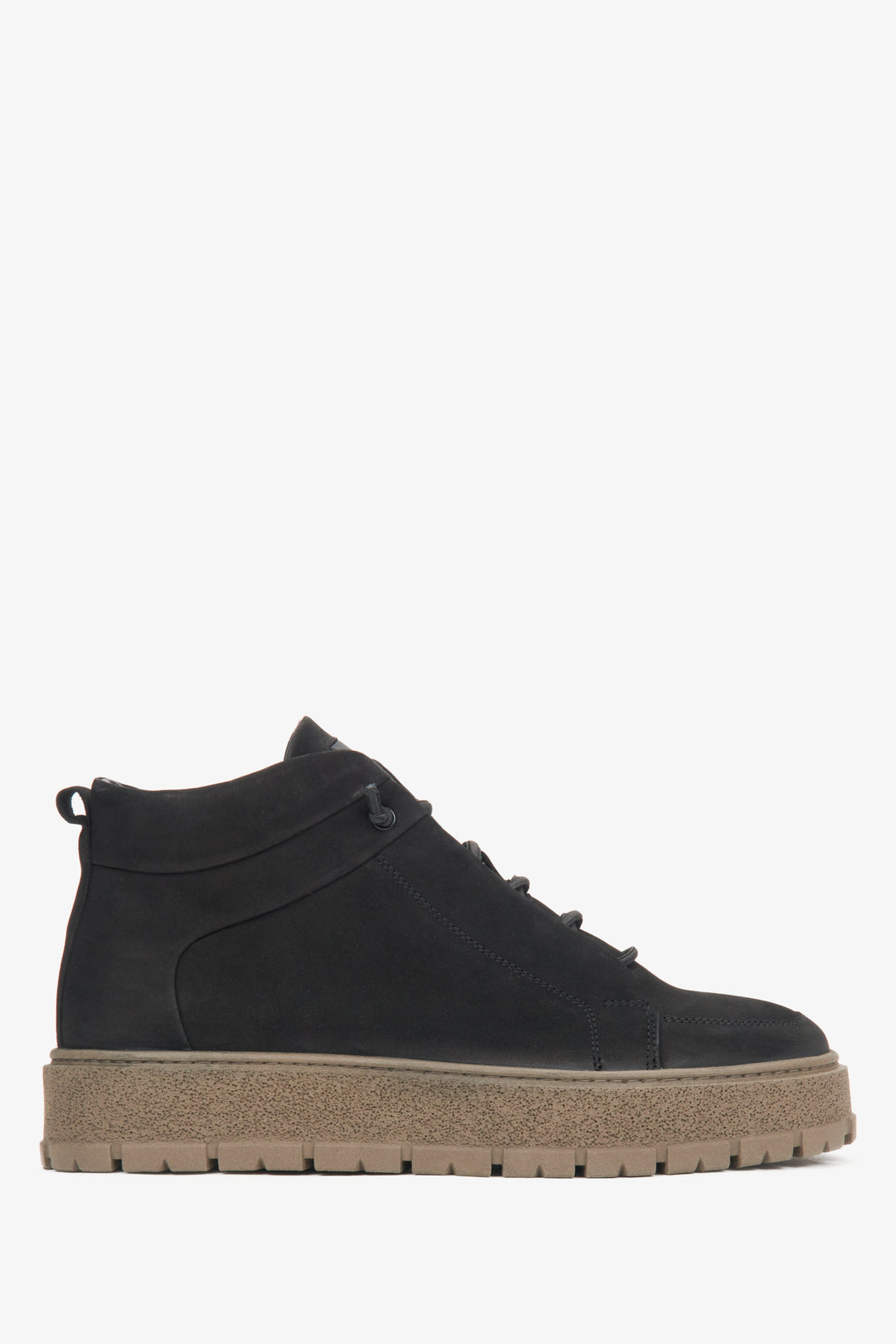 Men's High-Top Black Sneakers in Genuine Italian Nubuck with Light Insulation Estro ER00116383.