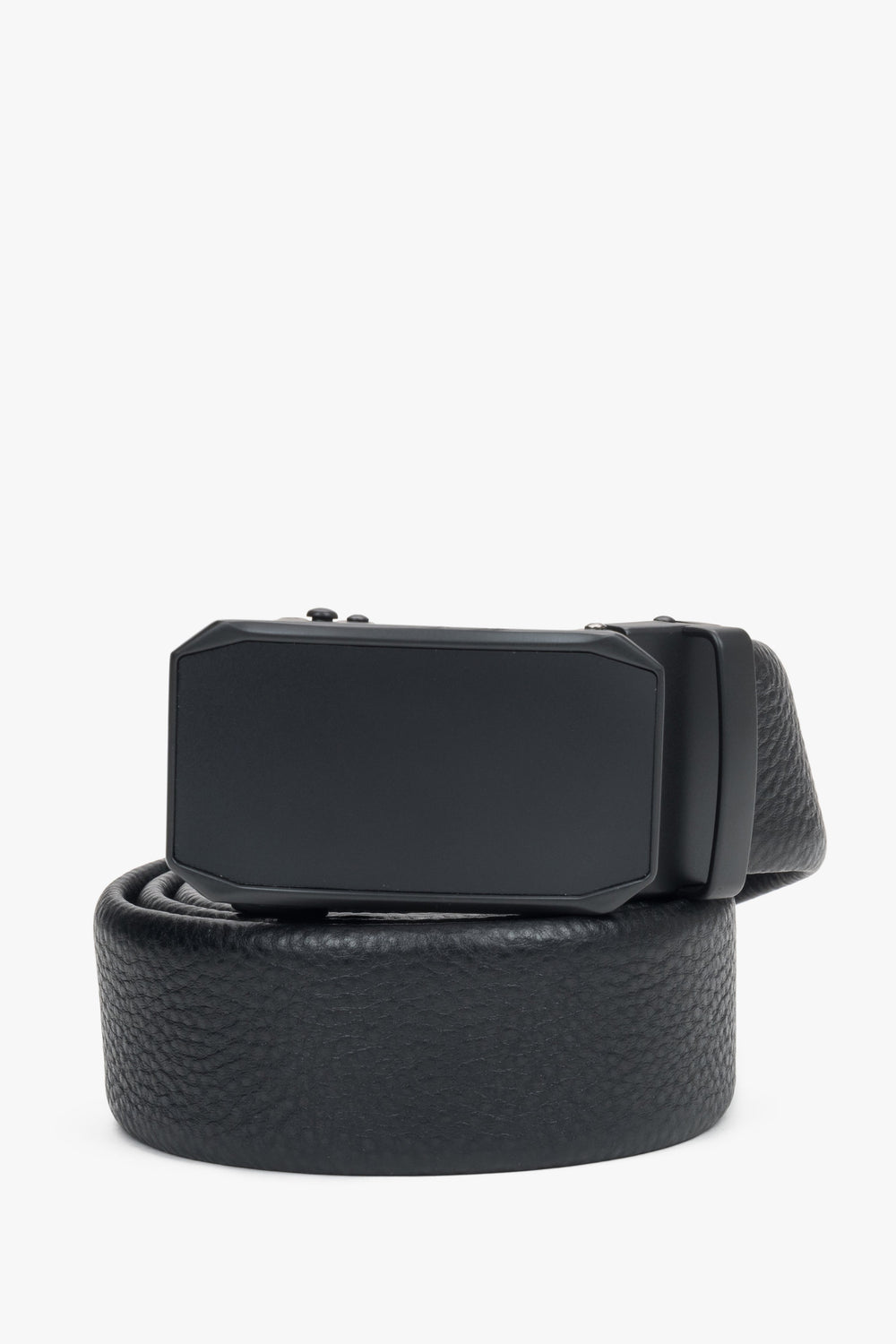 Men's Black Belt made of Pebbled Genuine Leather Estro ER00117306.