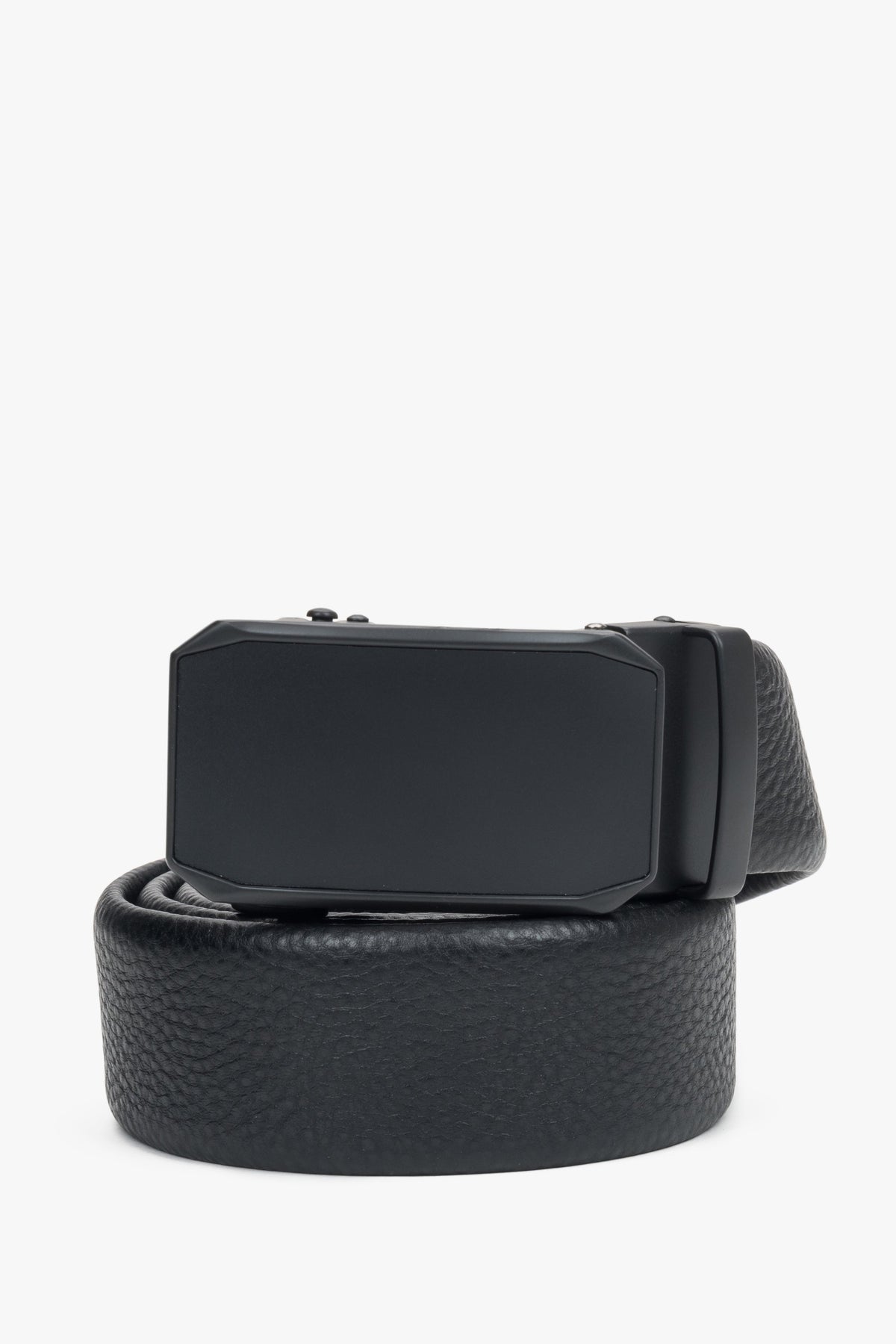 Men's Black Belt made of Pebbled Genuine Leather Estro ER00117306.