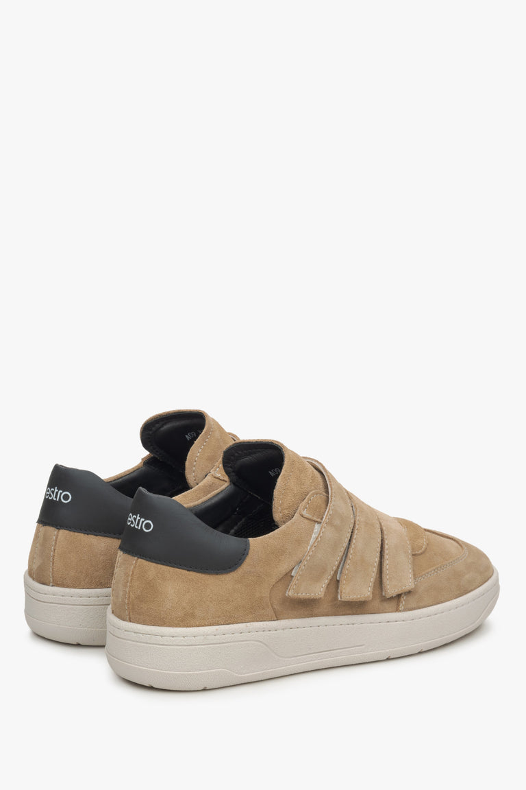 Women's Light Brown Velcro Sneakers Estro - Close-Up of the Heel and Side Line of the Shoes.