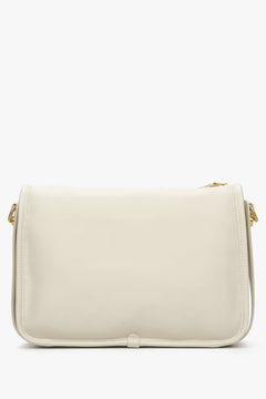 Women's light beige handbag - reverse.