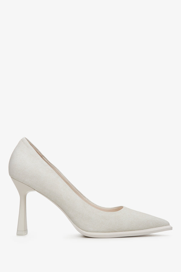 Women's Light Beige Denim Pumps with a Stable Heel Estro ER00114626.