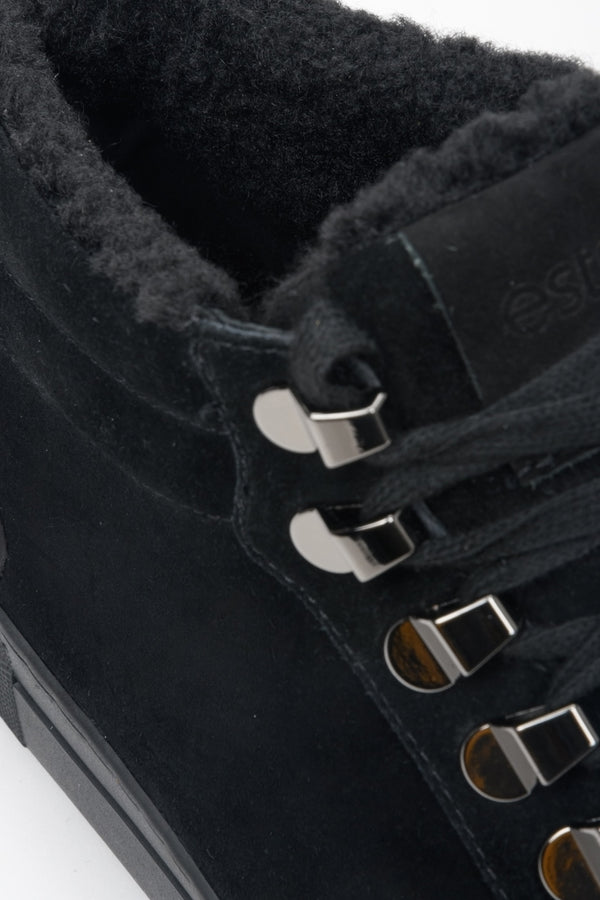 Women's black nubuck winter sneakers by Estro - close-up on the shoe's lining.