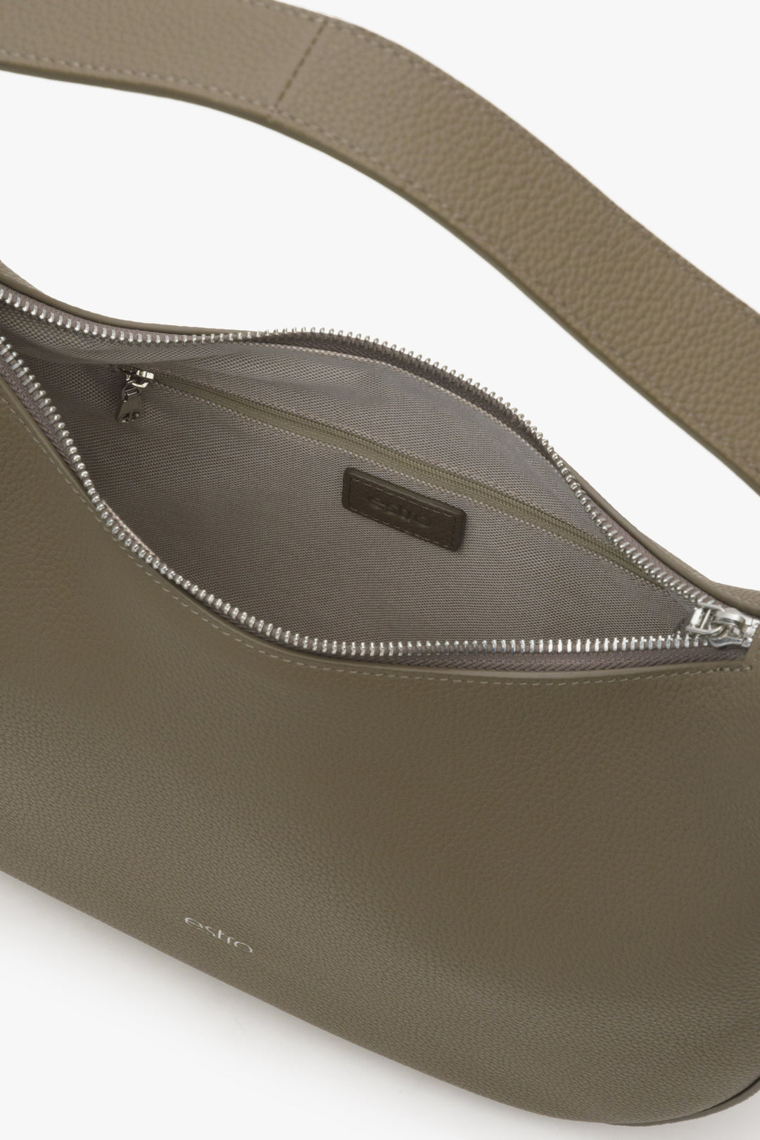 Women's brownish-gray crescent-shaped Estro handbag - close-up on the details.
