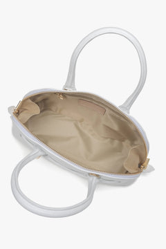 White Estro shoulder bag made of genuine Italian leather.