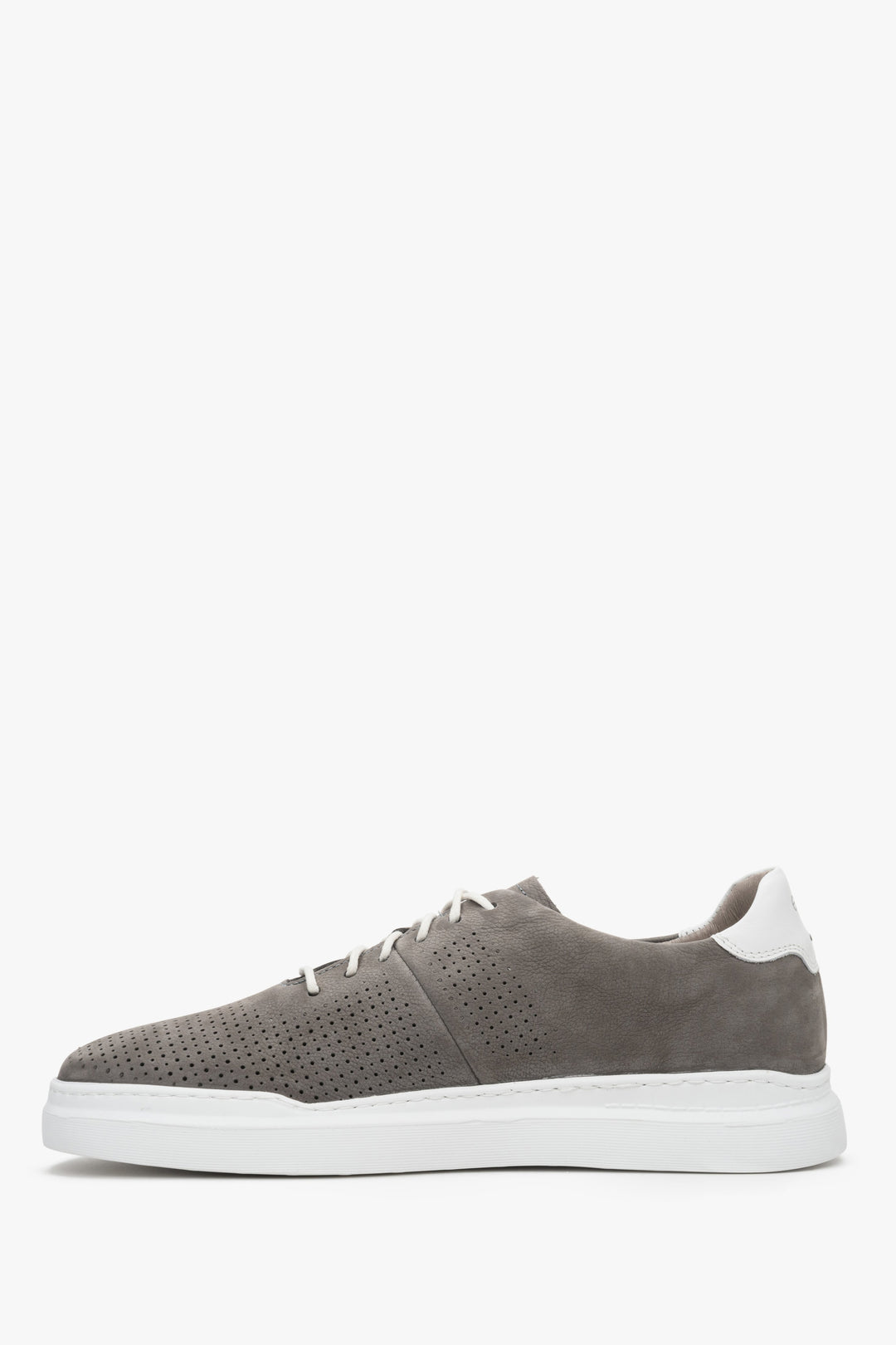 Men's Estro sneakers in grey suede - shoe profile.
