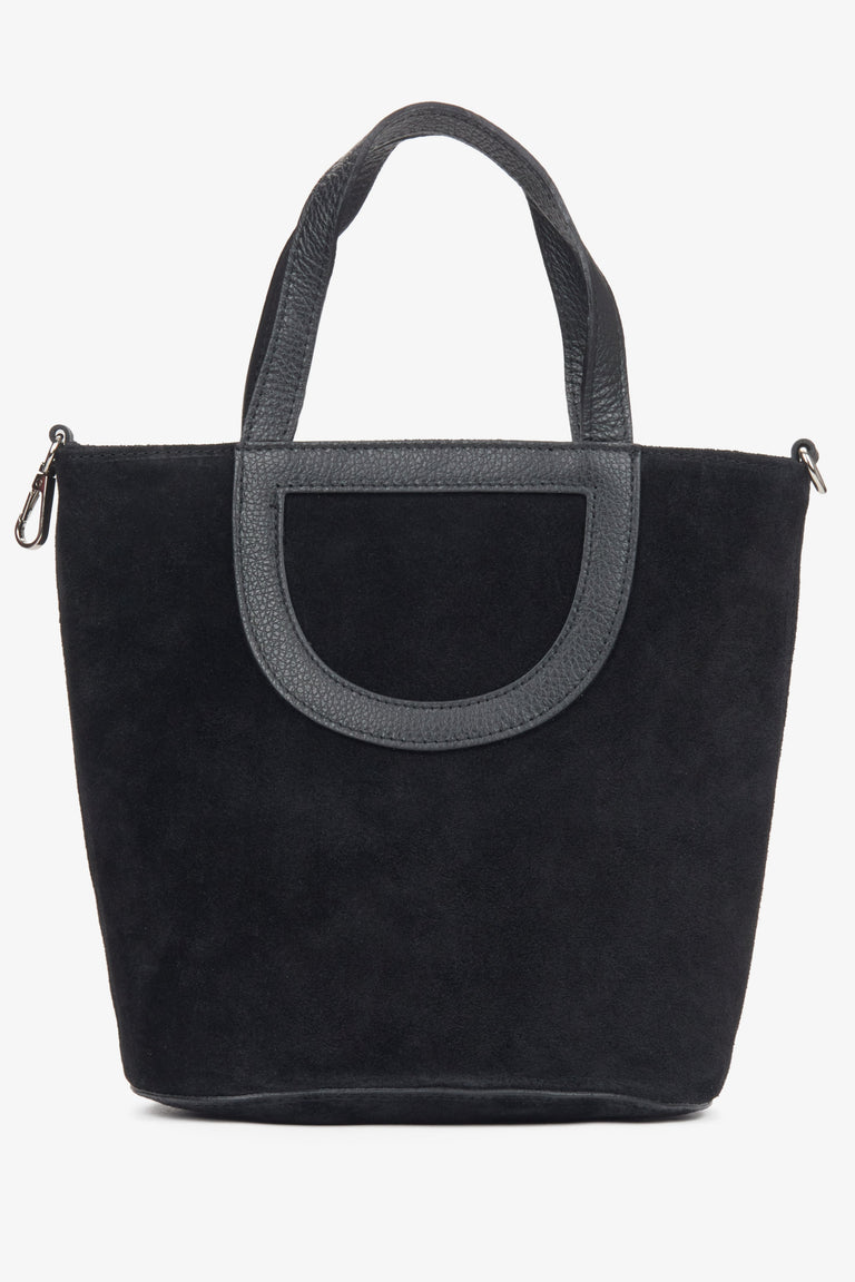 Stylish black women's bucket bag, crafted from premium Italian natural velour.