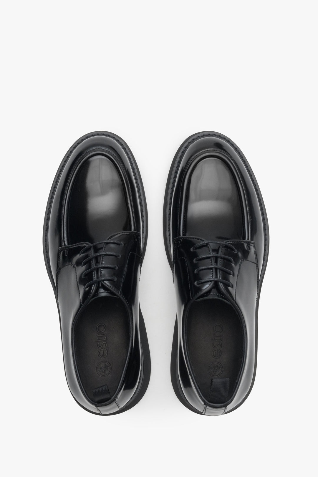 Men's black patent leather brogues  - top view presentation of the model.