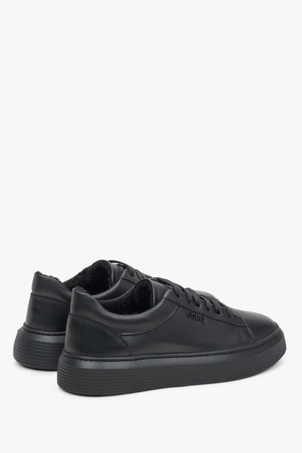 Black leather women's low-top sneakers Estro - shoe sideline.