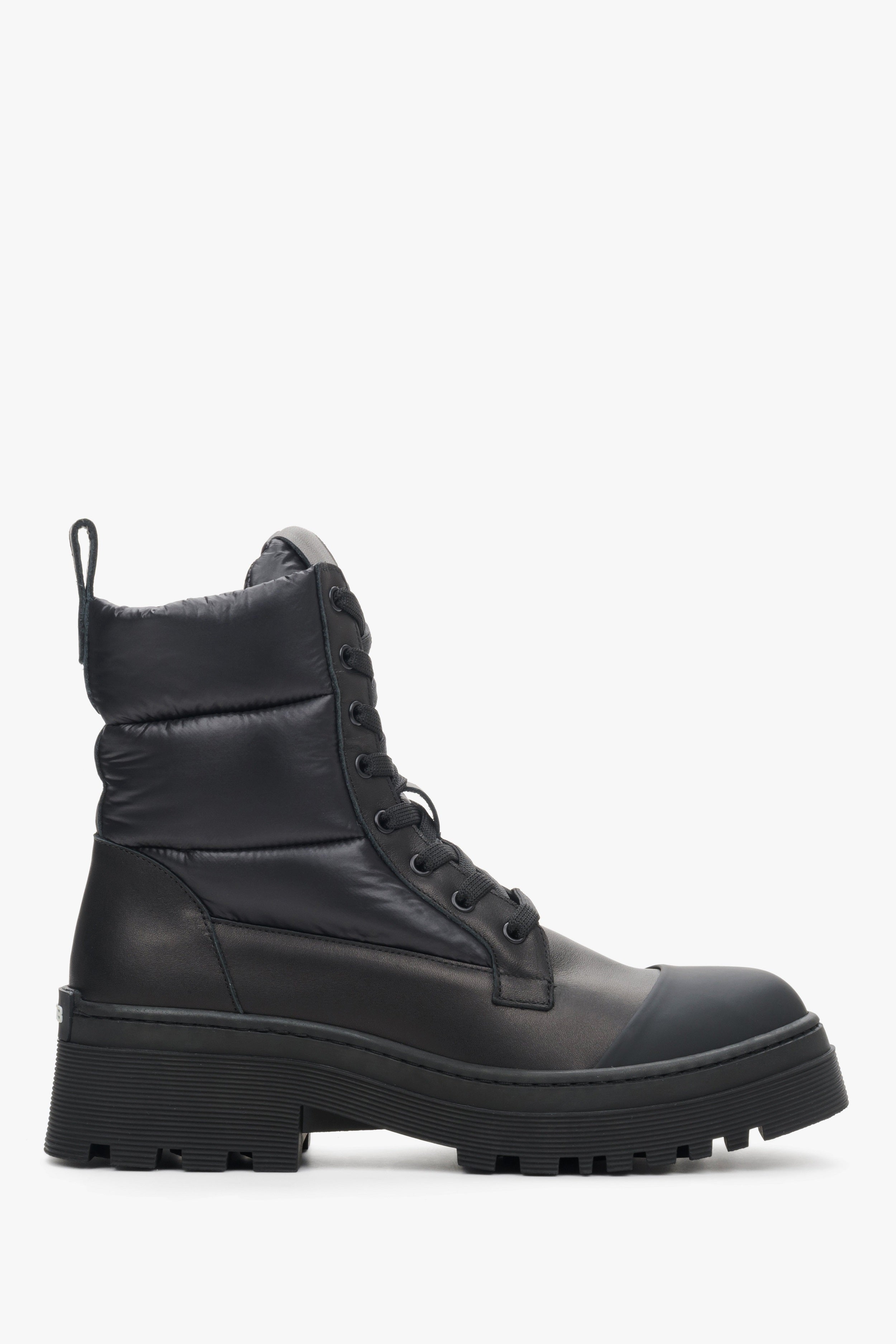 Black women's lace-up platform boots for winter - shoe toe.