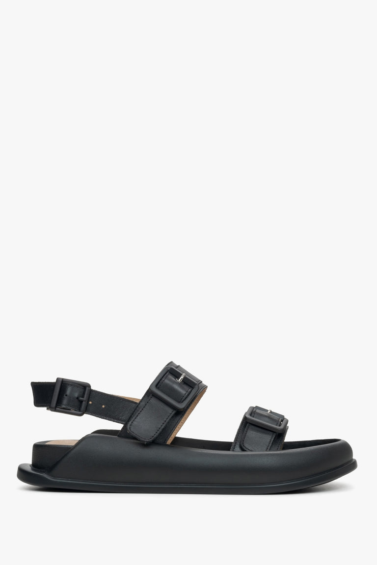 Women's Black Sandals made of Genuine Leather with a Flexible Sole Estro ER00115448.