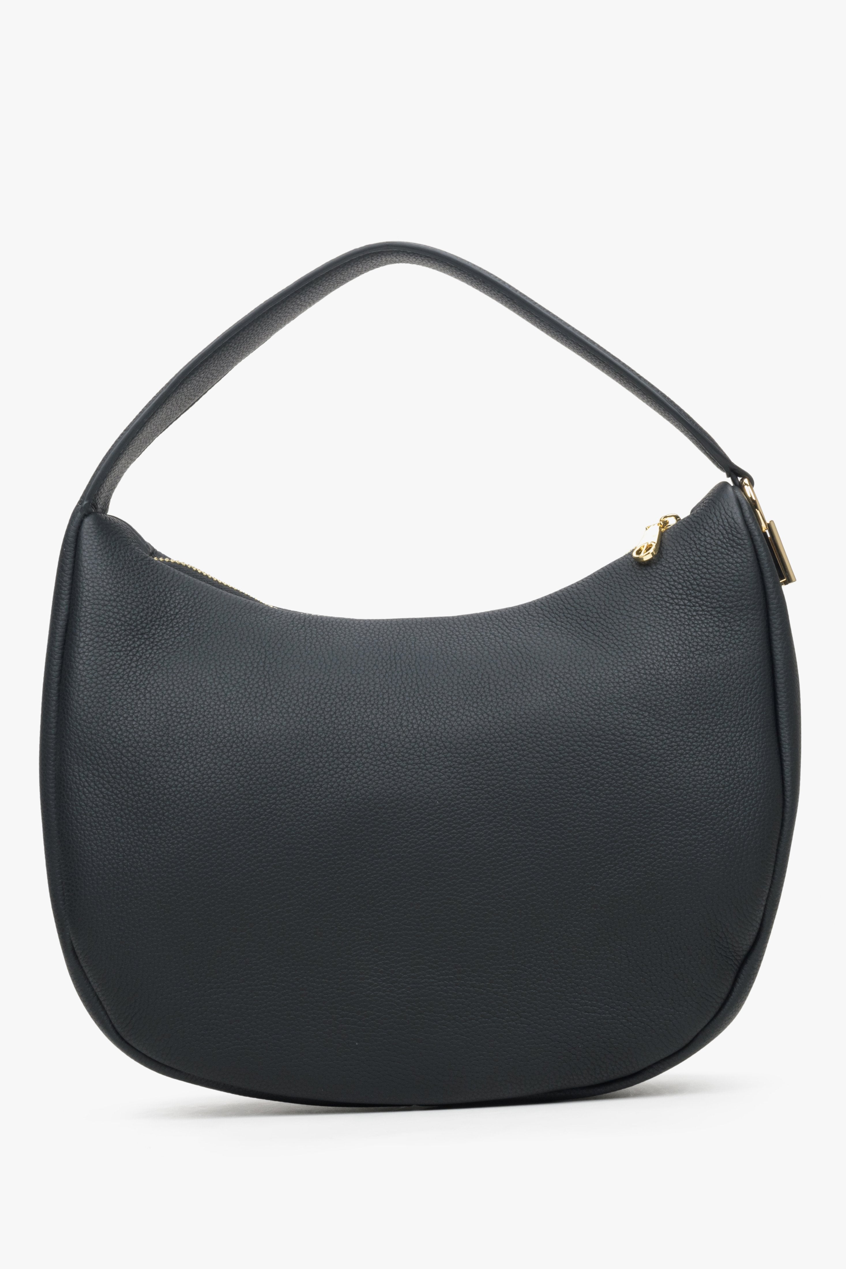 Women's leather crescent-shaped handbag in black by Estro.