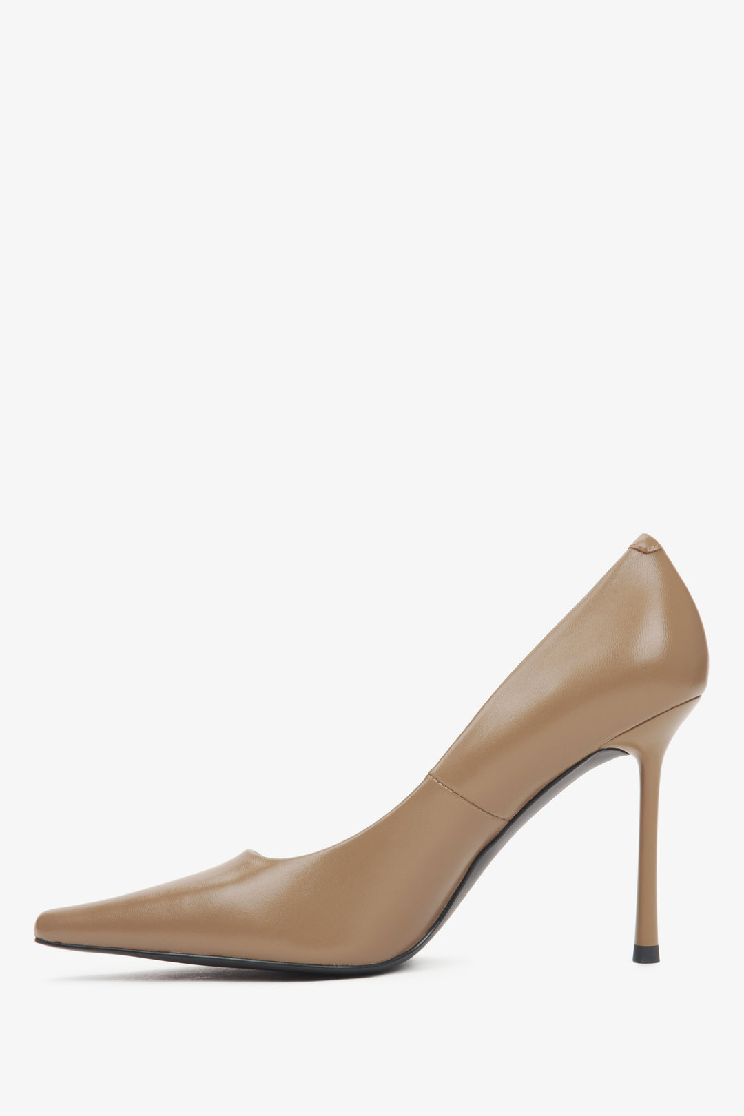 Beige women's high heels made of natural leather with a pointed toe, Estro - profile view.