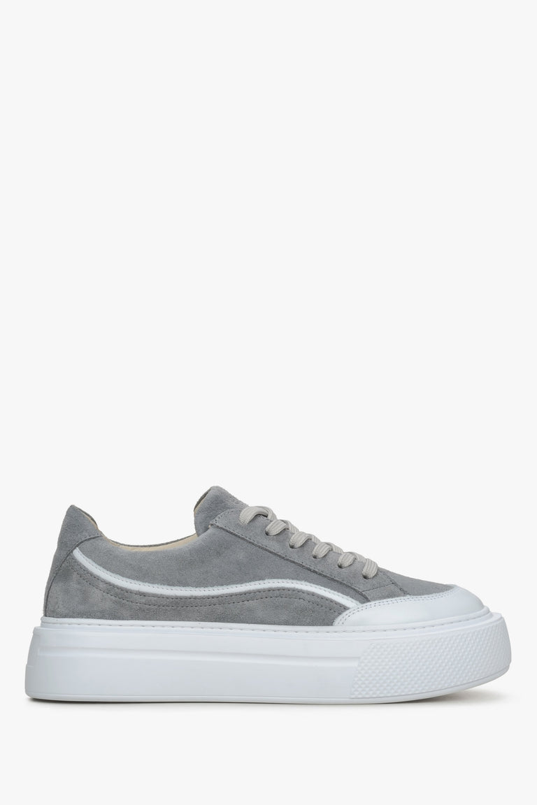 Women's Grey Low-Top Sneakers made of Genuine Italian Velour Estro ER00115643.