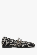 Women's Fluffy Leopard Print Ballet Flats with a Buckle Estro ER00115697.