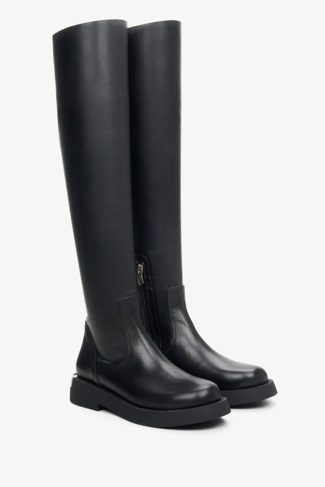 Women's Black leather Knee-High Boots Estro.