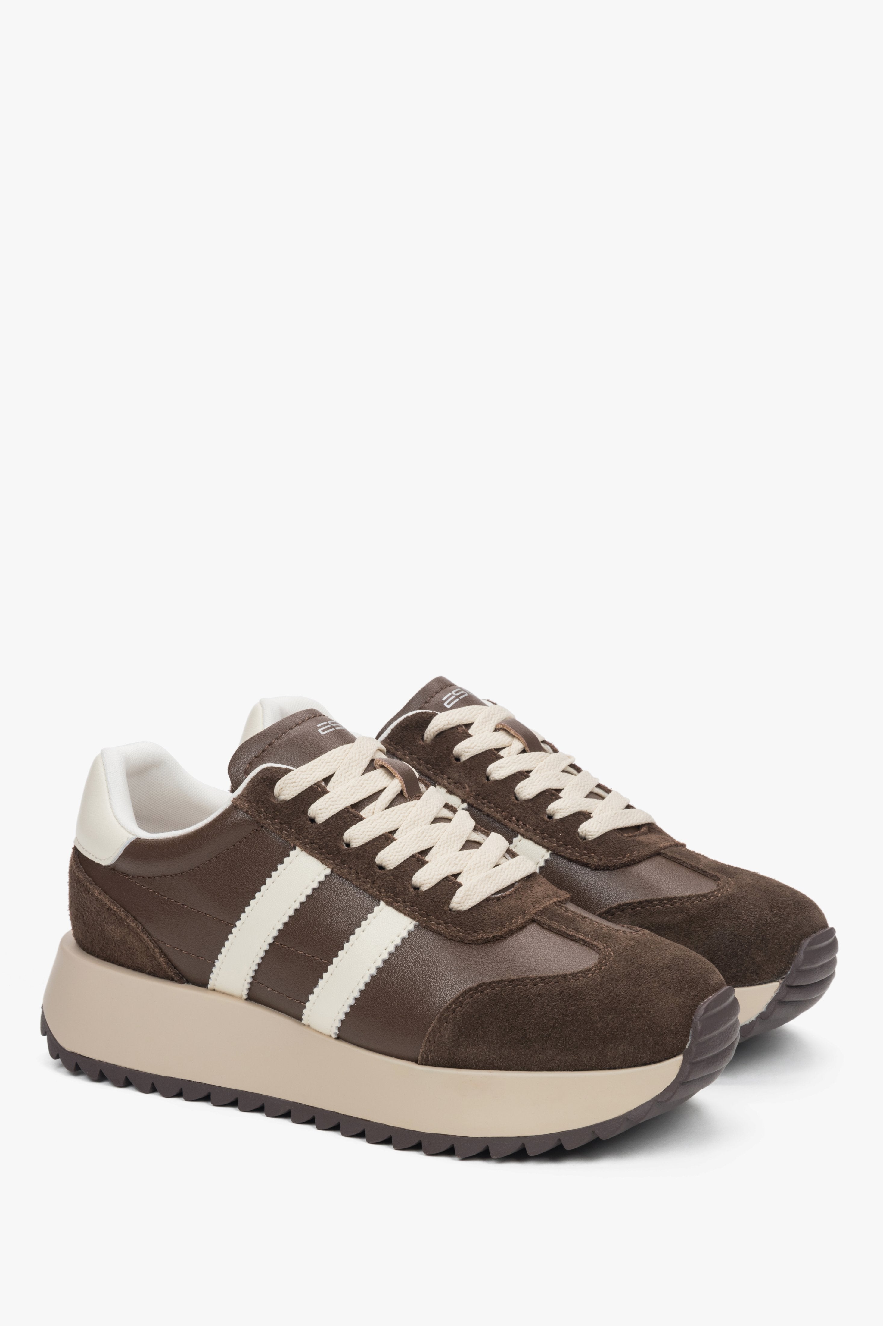 Side profile of the women's ES8 low-top sneakers, showing the saddle brown velour and leather upper.
