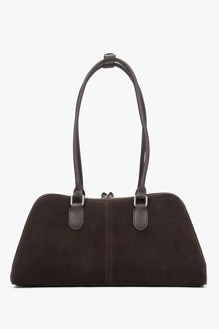 A shoulder bag for women by Estro in saddle brown velour, featuring long handles.