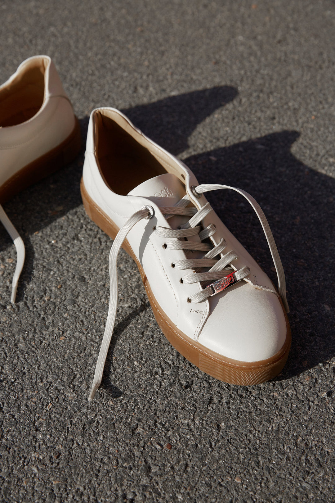 Women's Light Beige Platform Sneakers made of Genuine Leather Estro ER00114676